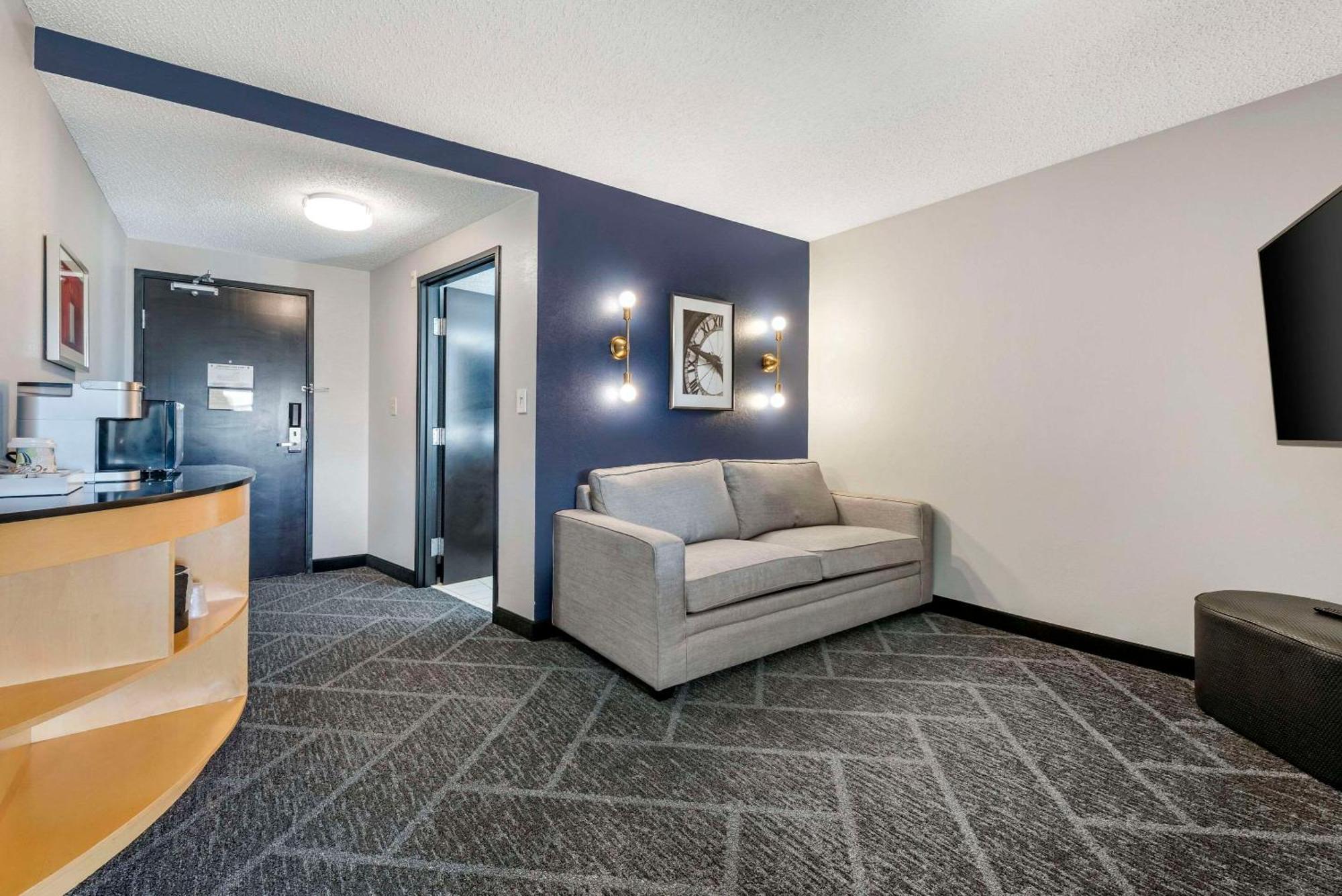 Cambria Hotel Minneapolis Maple Grove Exterior foto